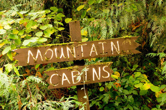 Mountain Cabins sign