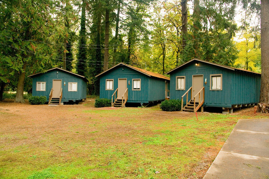 Tree cabins at Canby Grove